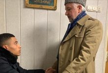 نجاته من حادثة إطلاق النار في هاناو الألمانية تقوده إلى الإسلام