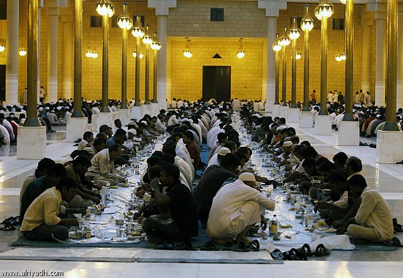 الافطار بدون عذر في رمضان