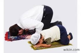 كيفية تعود الصلاة للأبناء